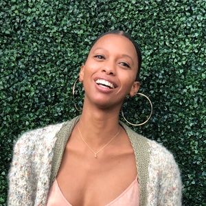 Meet your Posher, Shari